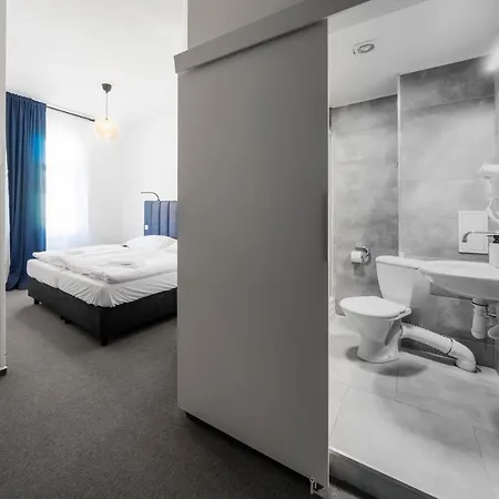 Hotel Bayer 3*
