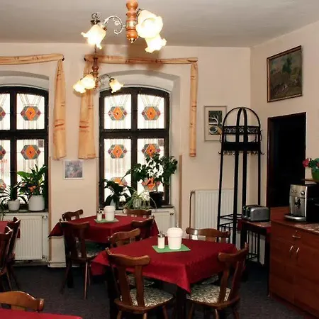 Bayer Hotel 3*